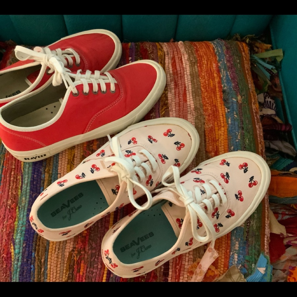 SeaVees Legend for J Crew, size 9, Pre-loved 2 pairs